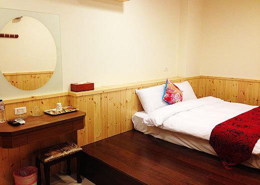 Sun Moon Lake Crystal B&B Nantou Szoba fotó